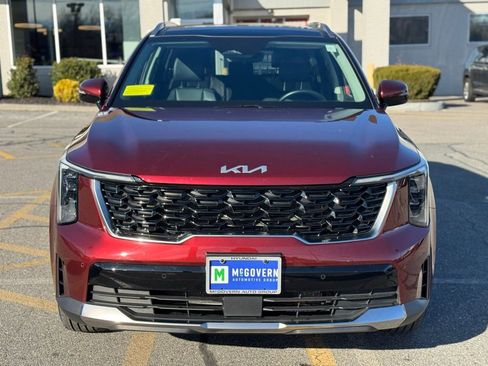 Used 2024 Kia Sorento S w/ Panoramic Sunroof Package image 9