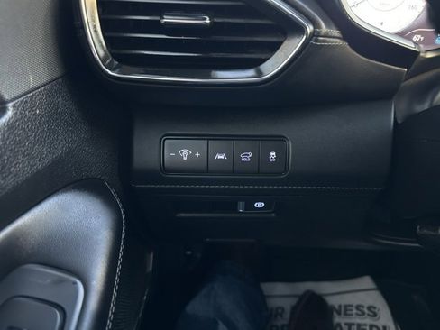 Used 2023 Hyundai Santa Fe SEL w/ Premium Package image 27