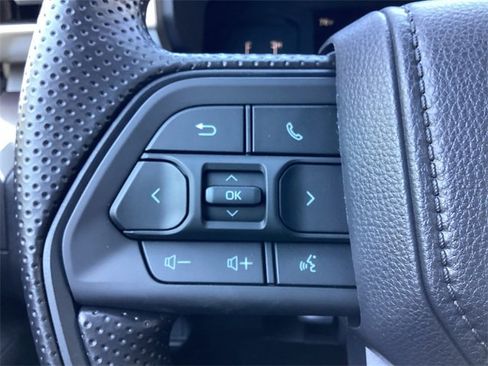 Certified 2025 Toyota Tacoma SR5 image 17