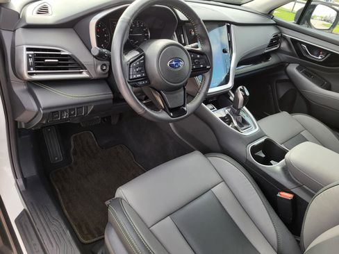 Certified 2025 Subaru Outback Onyx Edition image 21