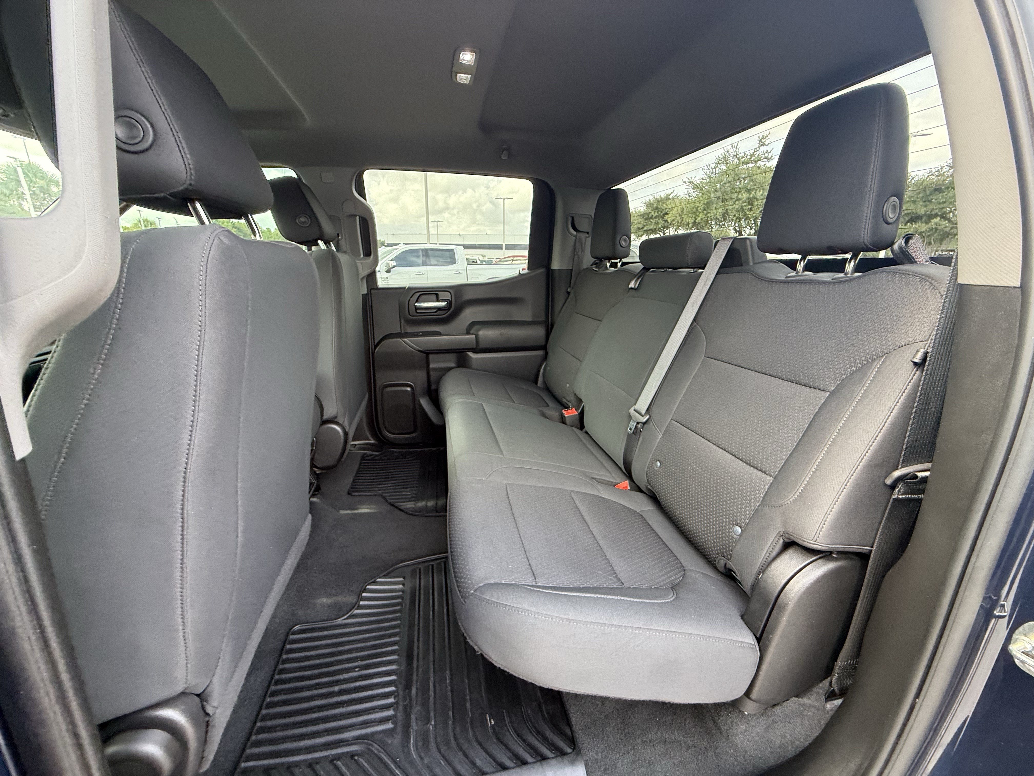 Used 2020 Chevrolet Silverado 1500 Custom w/ Custom Value Package RWD image 25