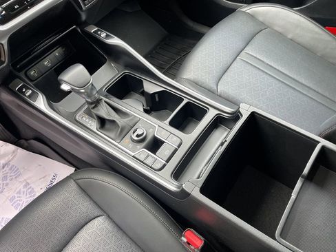 Used 2023 Kia Sorento X-Line EX image 9