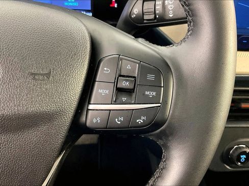 Used 2025 Ford Maverick Lariat AWD/4WD image 26