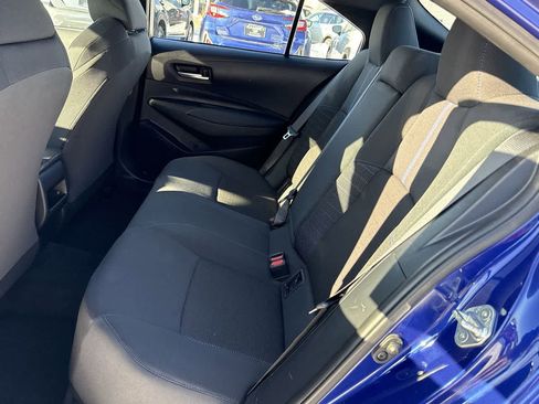 Used 2022 Toyota Corolla SE image 16