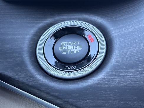 New 2025 Jeep Grand Cherokee L Limited image 39