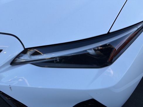 Used 2021 Lexus IS 350 F Sport image 6