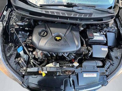 Used 2013 Hyundai Elantra Limited image 12