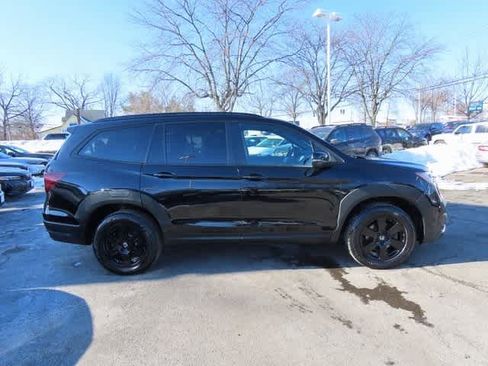 Used 2022 Honda Pilot TrailSport image 6