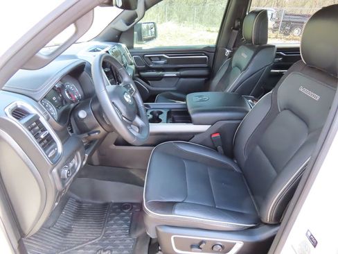 Certified 2024 RAM 1500 Laramie AWD/4WD image 23