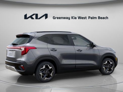 New 2026 Kia Seltos S FWD image 8