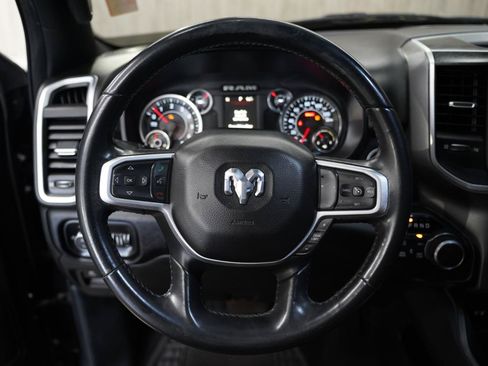 Used 2019 RAM 1500 Big Horn AWD/4WD image 12