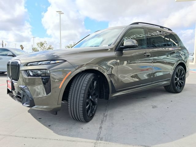 New 2027 BMW X7 xDrive40i w/ Executive Package AWD/4WD image 3