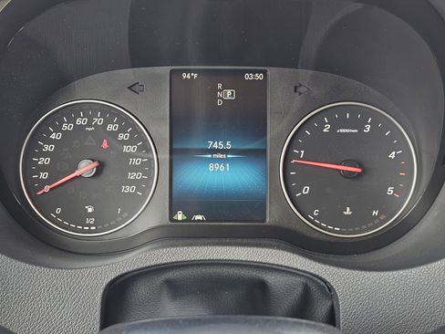 Used 2023 Mercedes-Benz Sprinter 2500 image 14