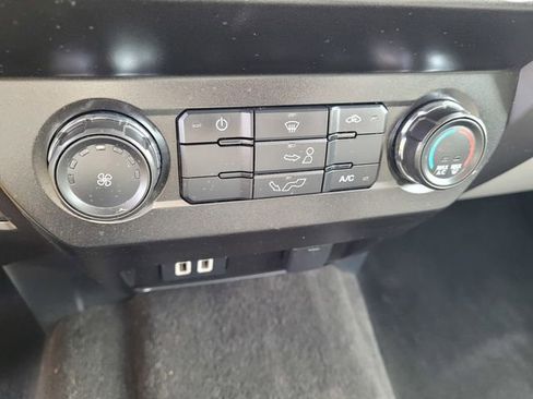 Used 2020 Ford F150 XLT image 20