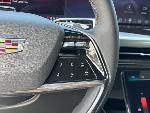 New 2026 Cadillac Escalade Luxury image 31