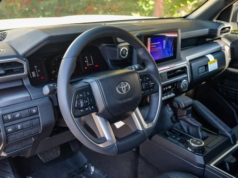 New 2025 Toyota 4Runner SR5 image 30