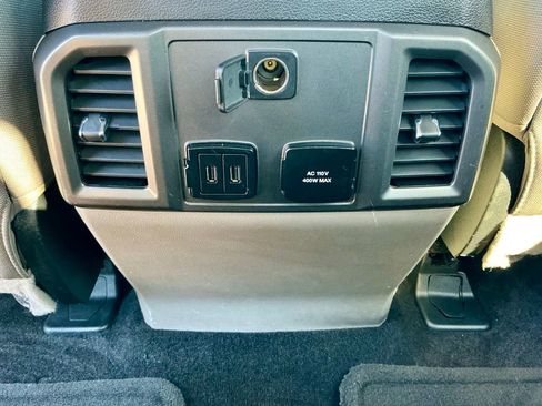 Used 2017 Ford F150 XLT w/ Equipment Group 302A Luxury image 33