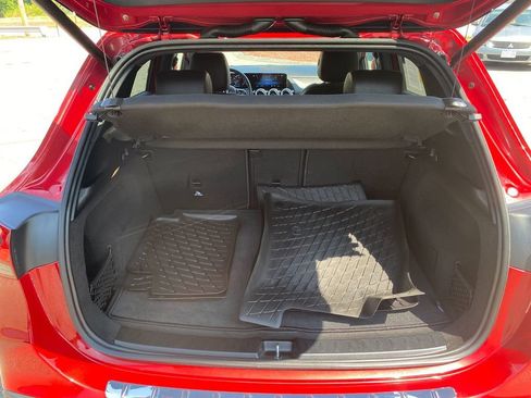 Used 2022 Mercedes-Benz GLA 250 4MATIC image 25