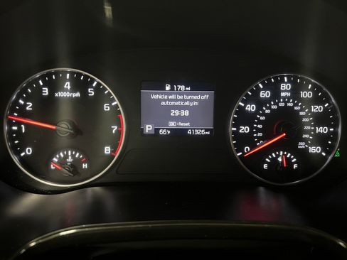 Used 2022 Kia Seltos Nightfall Edition image 16