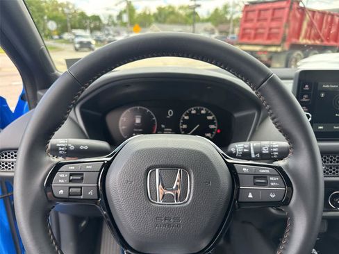 Used 2026 Honda HR-V Sport image 18