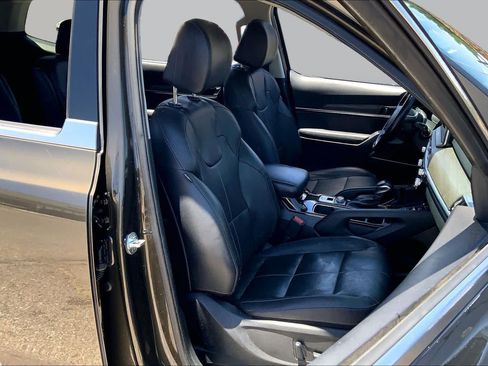 Used 2022 Kia Telluride SX w/ Towing Package FWD image 8