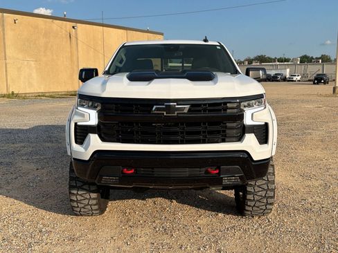 Used 2026 Chevrolet Silverado 1500 LT Trail Boss w/ Safety Package AWD/4WD image 9