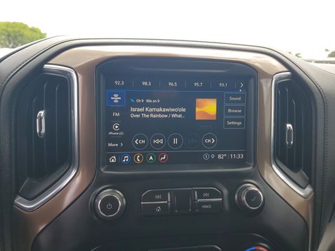 Used 2021 Chevrolet Silverado 1500 High Country AWD/4WD image 21