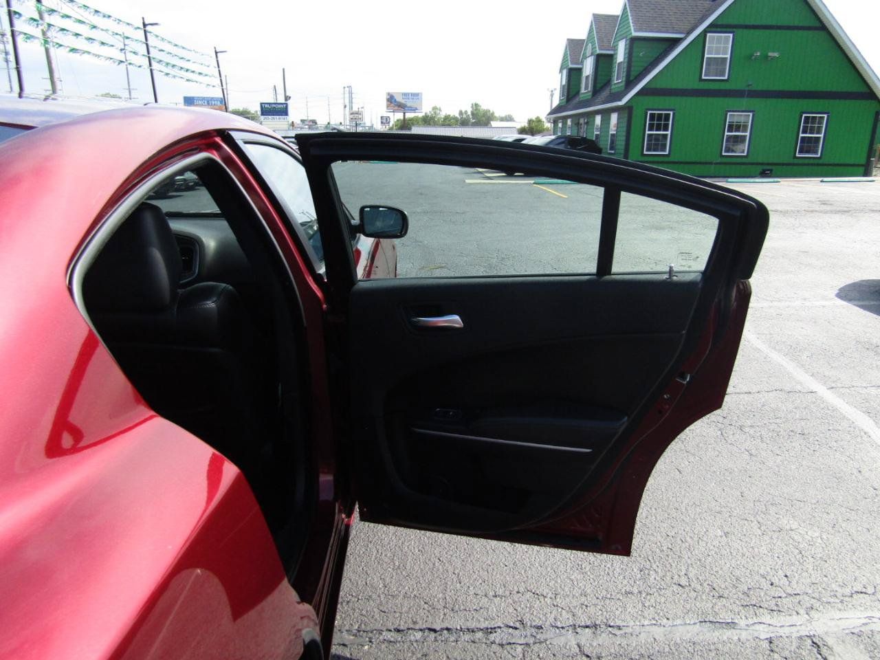 Used 2020 Dodge Charger SXT w/ Leather Interior Group RWD image 21