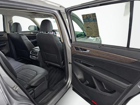 New 2026 Volkswagen Atlas SEL AWD/4WD image 36