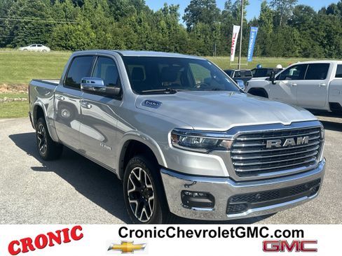 Used 2026 RAM 1500 Laramie AWD/4WD image 1