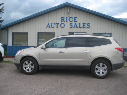 Used 2012 Chevrolet Traverse LT AWD/4WD image 1