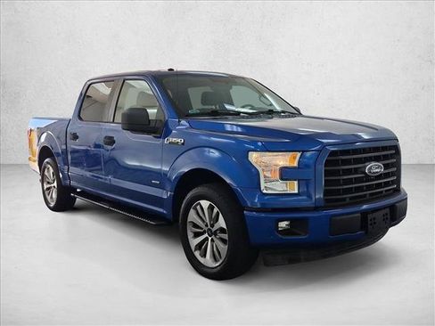 Used 2017 Ford F150 XL w/ Equipment Group 101A Mid RWD image 3
