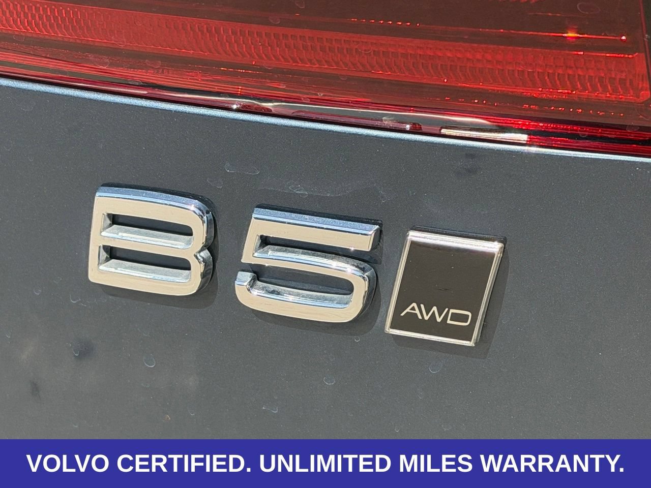 Certified 2026 Volvo XC60 B5 Plus AWD/4WD image 8
