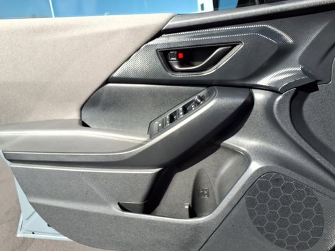 Certified 2025 Subaru Crosstrek 2.0i Premium image 27