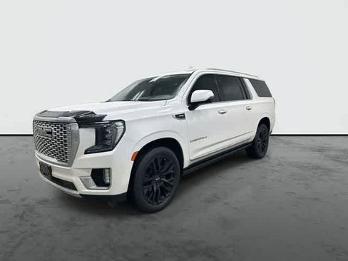 Used 2021 GMC Yukon XL Denali w/ Denali Premium Package RWD image 8