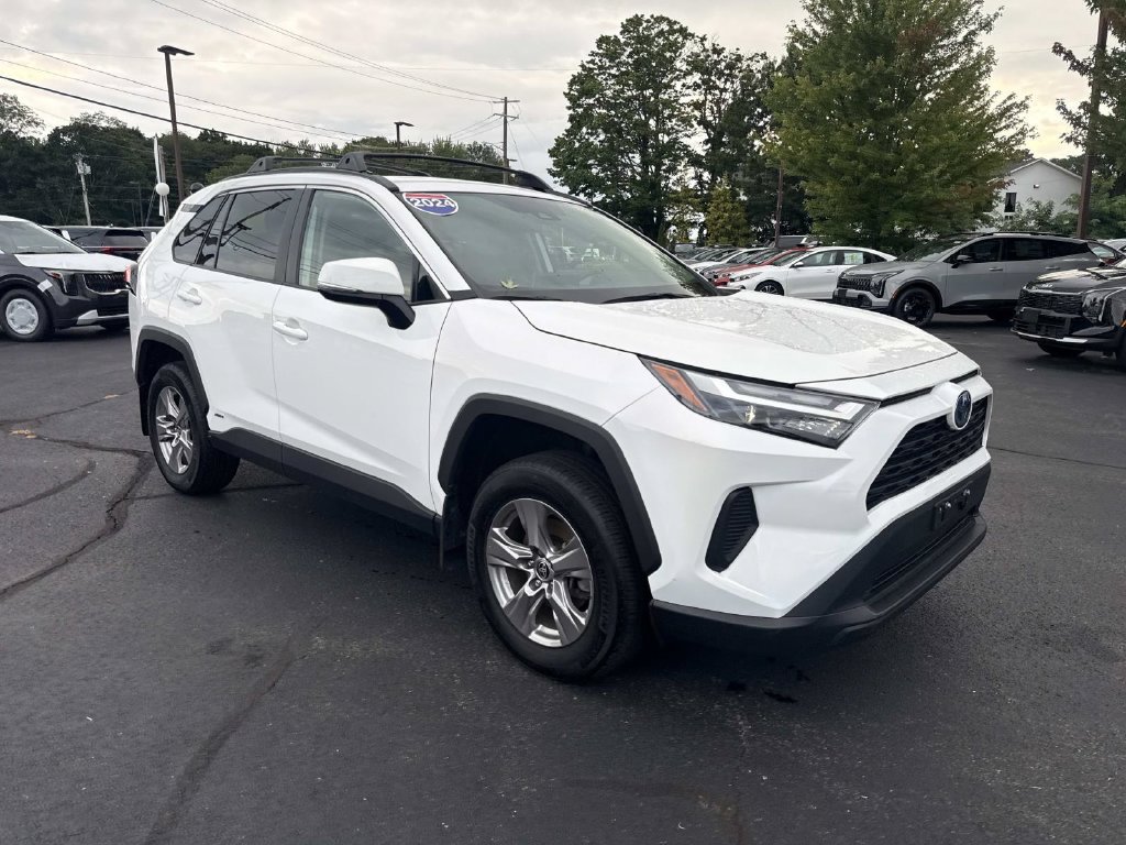 Used 2024 Toyota RAV4 XLE w/ Convenience Package AWD/4WD image 11