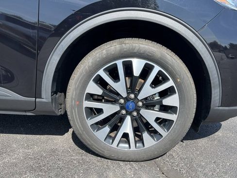 Used 2020 Ford Escape SEL image 22