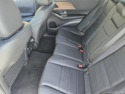 Certified 2025 Mercedes-Benz GLE 350 4MATIC image 30