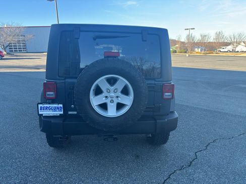 Used 2016 Jeep Wrangler Unlimited Sport w/ Quick Order Package 24S image 6