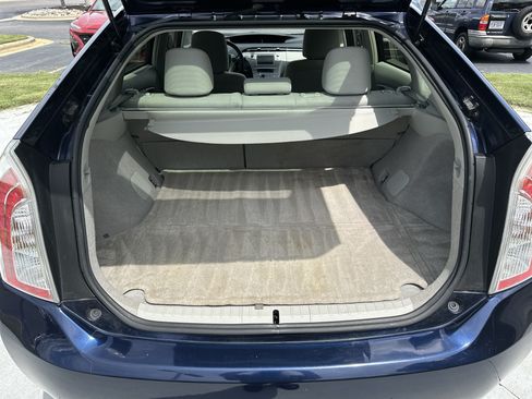 Used 2013 Toyota Prius Three FWD image 32