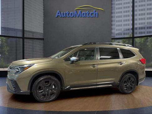 Used 2023 Subaru Ascent Touring AWD/4WD image 5