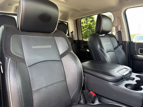 Used 2024 RAM 2500 Laramie AWD/4WD image 27