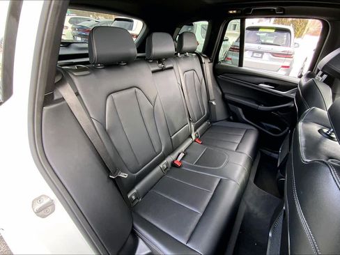 Certified 2024 BMW X3 xDrive30i w/ Premium Package image 19