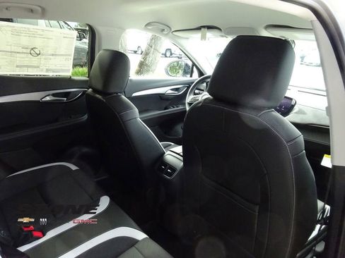 New 2026 Buick Envision Sport Touring image 21