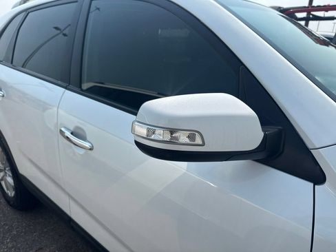 Used 2014 Kia Sorento LX AWD/4WD image 7