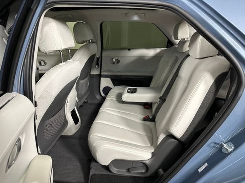 Used 2023 Hyundai Ioniq 5 Limited image 25