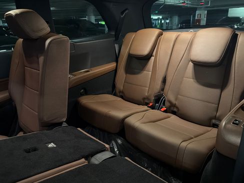 New 2026 Mercedes-Benz GLS 450 4MATIC image 14