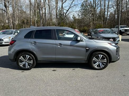 Used 2021 Mitsubishi Outlander Sport ES image 17