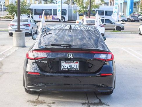 Used 2023 Honda Civic LX image 6