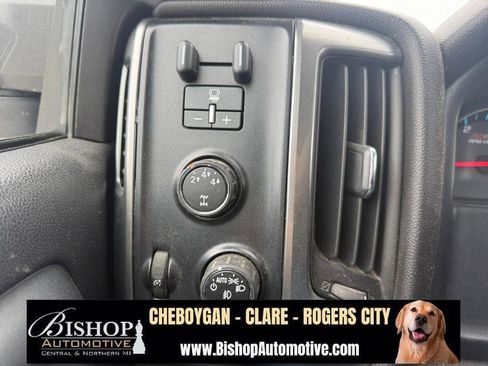 Used 2015 Chevrolet Silverado 2500 LT image 26